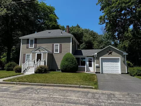 4 Wayne Ave, Claremont, NH 03743