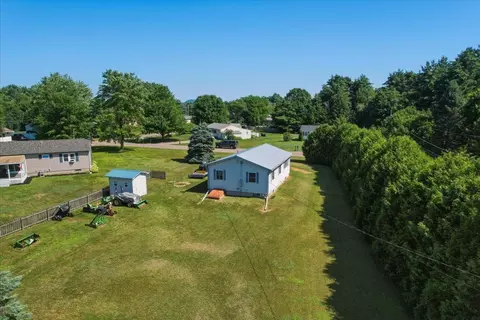 View/Area - 122 Meadow Rd, Milton, VT 05468 photo 3 of 4