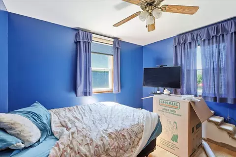 Bedroom - 122 Meadow Rd, Milton, VT 05468 photo 1 of 3