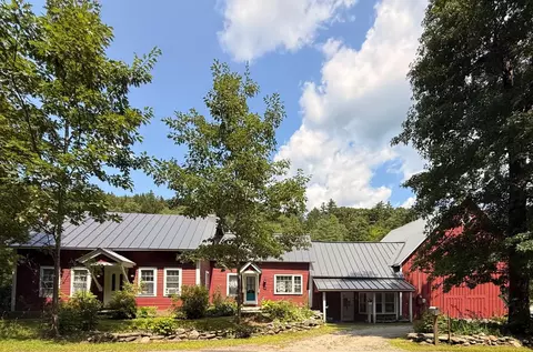 492 Dover Rd, Newfane, VT 05345