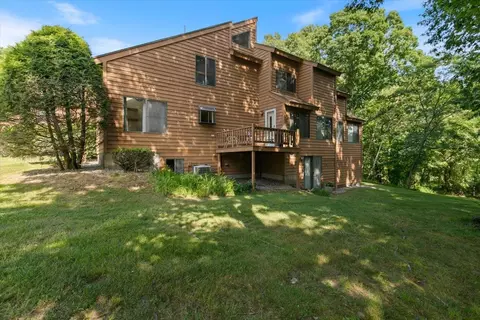 53 Clement Ct, Haverhill, MA 01832