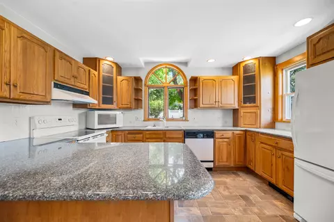 Kitchen - 55 Maple Ave, Barre, VT 05641 photo 2 of 5