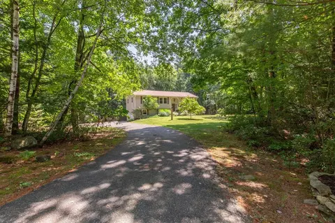 46 Cleveland Hill Rd, Brookline, NH 03033