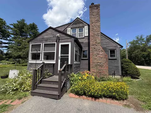 Exterior - 5 Ridgewood Ter, Exeter, NH 03833 photo 2 of 10