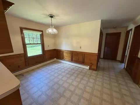Entry Way - 5 Ridgewood Ter, Exeter, NH 03833 photo 1 of 2