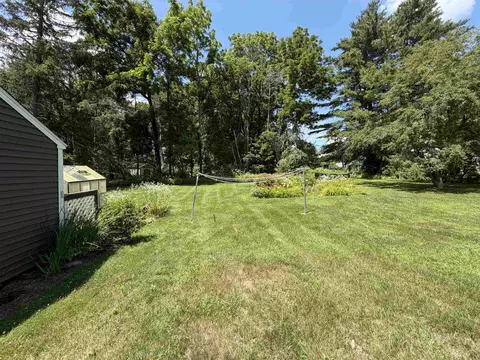 Exterior - 5 Ridgewood Ter, Exeter, NH 03833 photo 6 of 10