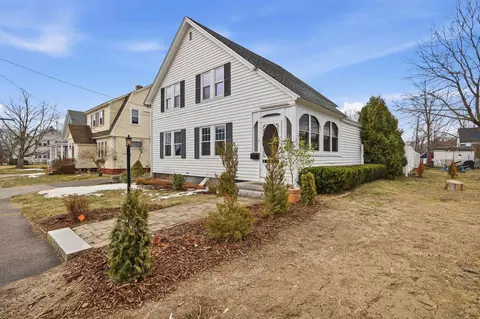 4 K St, Concord, NH 03301
