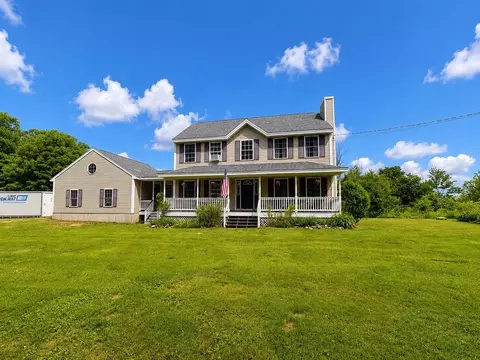 1000 Catamount Rd, Pittsfield, NH 03263