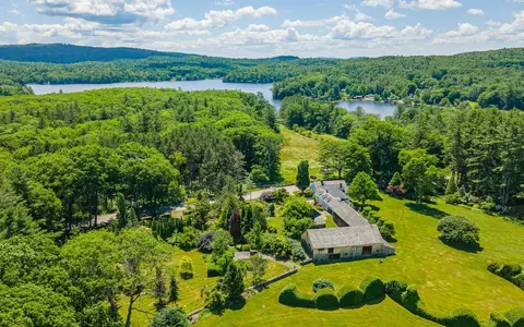 867 Forest Rd, Alstead, NH 03602