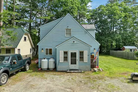 Exterior - 104 Tabernacle St, Rumney, NH 03266 photo 3 of 9