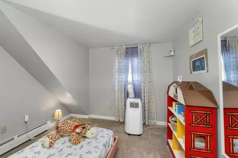 Bedroom - 104 Tabernacle St, Rumney, NH 03266 photo 5 of 9