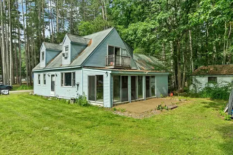 104 Tabernacle St, Rumney, NH 03266
