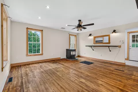 Living - 2 Willow St, Proctor, VT 05765 photo 1 of 5