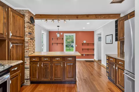 Kitchen - 2 Willow St, Proctor, VT 05765 photo 4 of 5