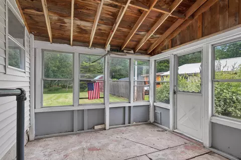 Exterior - 2 Willow St, Proctor, VT 05765 photo 14 of 15