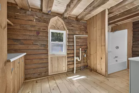 Bath - 482 Bailey Rd, Washington, NH 03280 photo 3 of 5