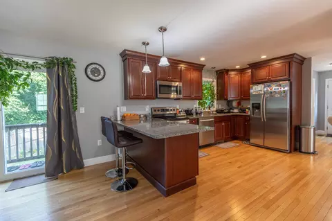 Kitchen - 101 Washington St, Concord, NH 03303 photo 2 of 3