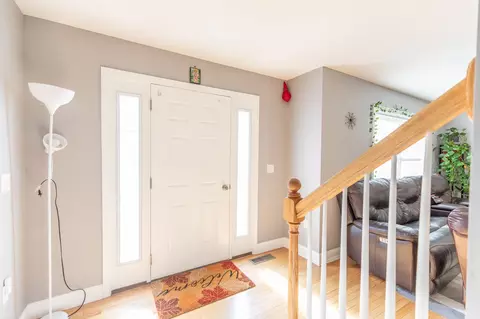 Entry Way - 101 Washington St, Concord, NH 03303 photo 6 of 9