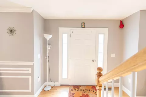 Entry Way - 101 Washington St, Concord, NH 03303 photo 5 of 9