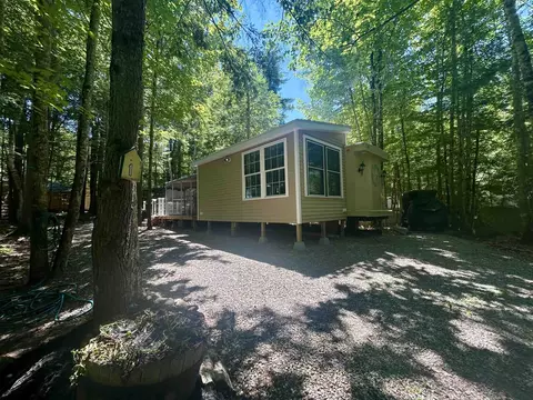 65 Barrett Pl #1, Moultonborough, NH 03254