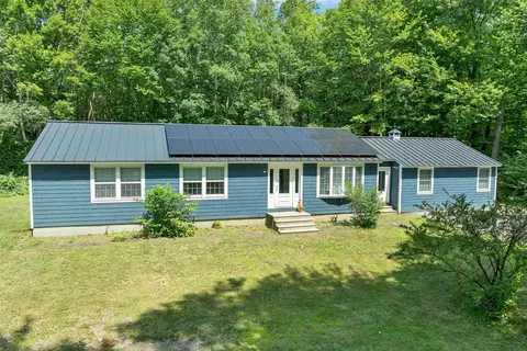 83 Redding Ln, Moultonborough, NH 03254