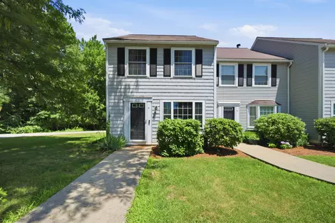 15 Culver St #29, Plaistow, NH 03865