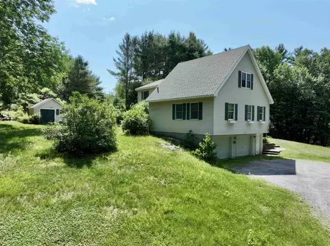 22 Fox Run, Piermont, NH 03779