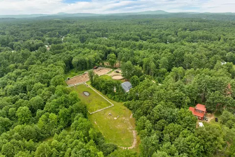 102 Joppa Rd, Merrimack, NH 03054