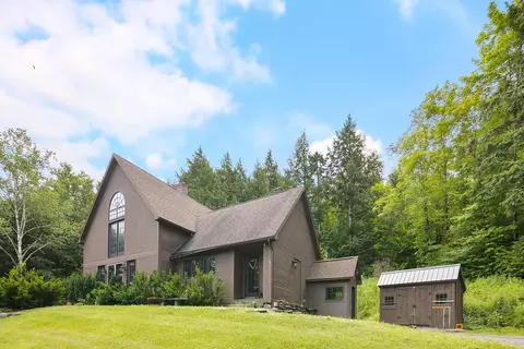 86 High Meadow Rd, Stowe, VT 05672