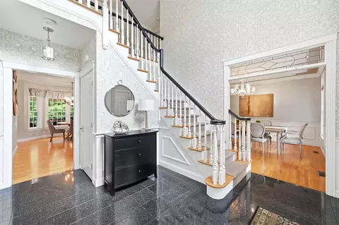 Entry Way - 5 Sherwood Rd, Windham, NH 03087 photo 1 of 1