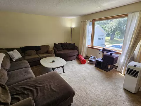 Living - 90 Reardon Rd, Bethlehem, NH 03574 photo 1 of 2