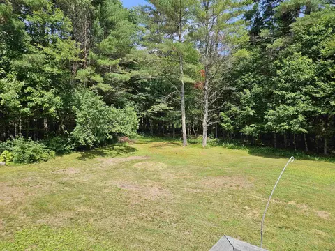 Exterior - 90 Reardon Rd, Bethlehem, NH 03574 photo 3 of 9
