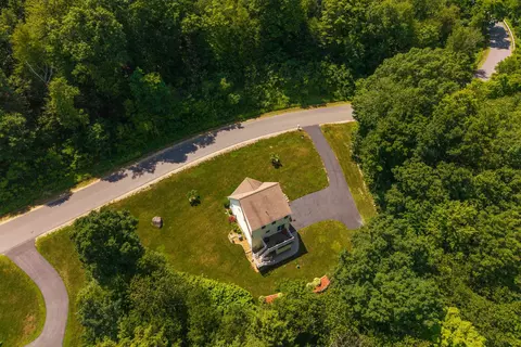 View/Area - 33 Cider St, Epping, NH 03042 photo 1 of 5