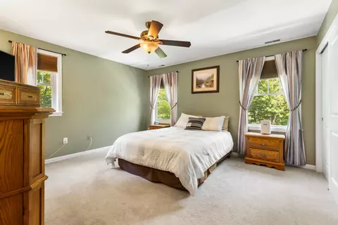 Bedroom - 33 Cider St, Epping, NH 03042 photo 1 of 5