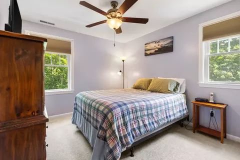 Bedroom - 33 Cider St, Epping, NH 03042 photo 5 of 5