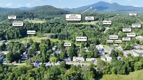 92 River St, Montgomery, VT 05471