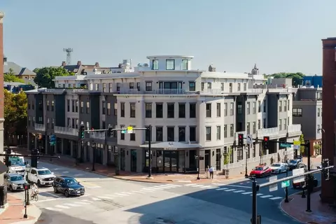 50 Maplewood Ave #301, Portsmouth, NH 03801