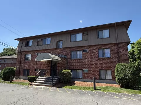 45 Log St #1H, Manchester, NH 03102