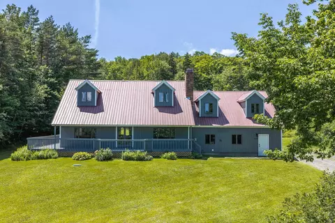 Exterior - 3319 E Hill Rd, Ludlow, VT 05149 photo 2 of 12