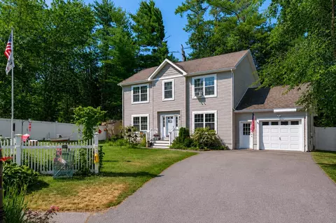 19 Hiltons Ln, Rochester, NH 03868