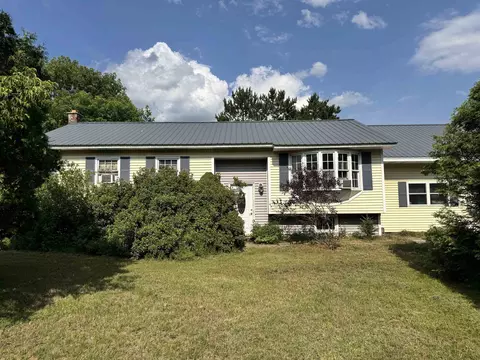 11 Mountain View Rd, Stratford, NH 03590