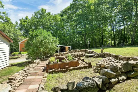 Exterior - 30 Roy Rd, Hooksett, NH 03106 photo 17 of 20