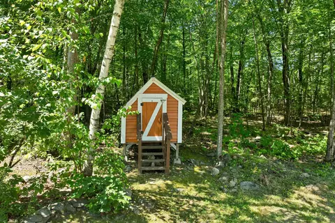 Exterior - 30 Roy Rd, Hooksett, NH 03106 photo 16 of 20