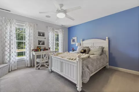 Bedroom - 10 Poplar Rd, Windham, NH 03087 photo 5 of 6