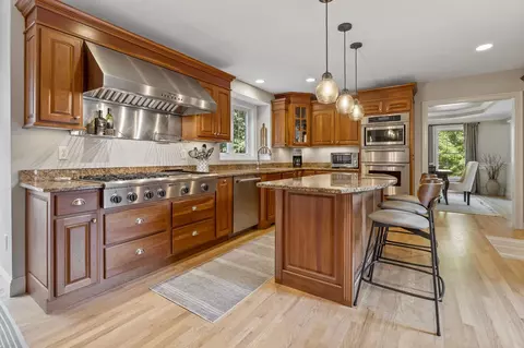 Kitchen - 10 Poplar Rd, Windham, NH 03087 photo 6 of 6