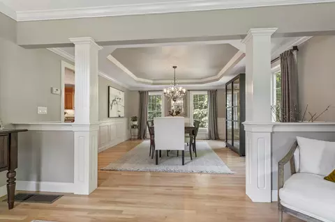 Entry Way - 10 Poplar Rd, Windham, NH 03087 photo 2 of 5