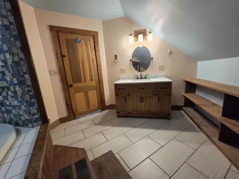 Bath - 128 Elm St, Cabot, VT 05647 photo 4 of 5