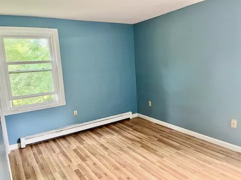 Bedroom - 955 Route 3a, Bow, NH 03304 photo 3 of 6