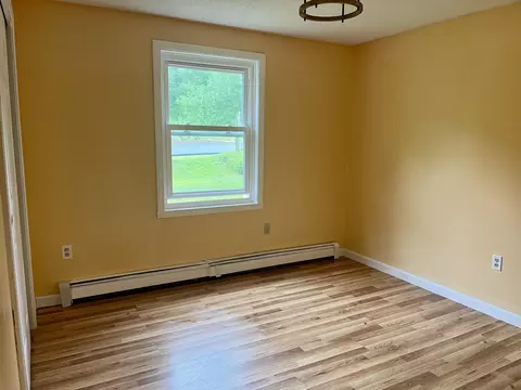 Bedroom - 955 Route 3a, Bow, NH 03304 photo 2 of 6