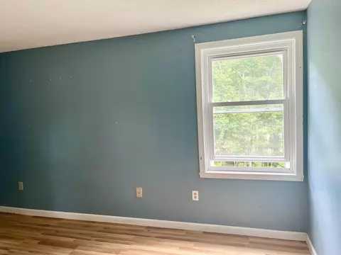 Bedroom - 955 Route 3a, Bow, NH 03304 photo 4 of 6